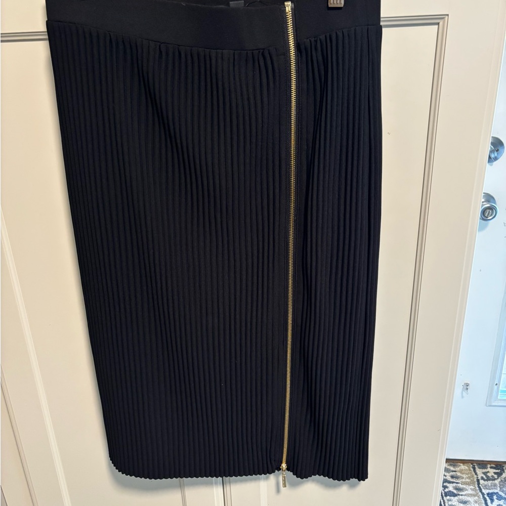 Marc New York Black Pencil Skirt with Gold Zipper size M 8-10! NWOT!